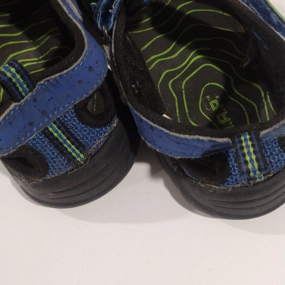 M.A.P. Emmons Boys Blue & Green Outdoor Fisherman Sandals - Size 2, Gd Condition